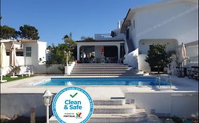 Oceanoasis Residences Suites